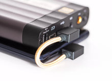 Cargar imagen en el visor de la galería, iFi Audio OTG Cable 90º Type C
