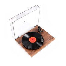 Load image into Gallery viewer, Rega Planar 1 Plus - Reacondicionado
