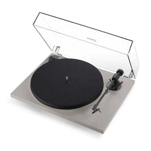 Cargar imagen en el visor de la galería, Triangle TURNTABLE
