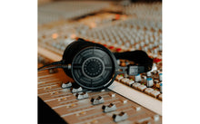 Load image into Gallery viewer, Audio-Technica ATH-R70xa

