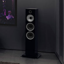 Load image into Gallery viewer, Bowers &amp; Wilkins 703 S2
