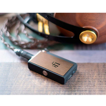 iFi Audio Go Blu editorial 2
