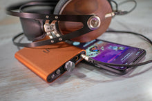 Cargar imagen en el visor de la galería, iFi Hip DAC 2 auriculares
