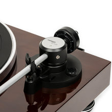 Load image into Gallery viewer, Thorens TD 204
