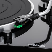 Load image into Gallery viewer, Thorens TD 204
