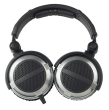 Load image into Gallery viewer, Beyerdynamic DT 440 Edition plegados
