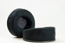 Cargar imagen en el visor de la galería, Dekoni Audio Choice Suede Audeze LCD Series
