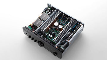 Denon PMA-1700NE interior