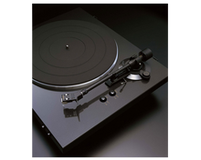 Load image into Gallery viewer, Denon DP-300F editorial 2
