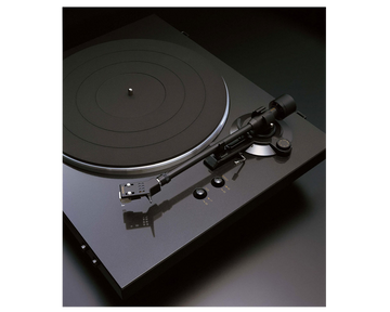 Denon DP-300F editorial 2