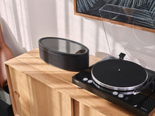 Load image into Gallery viewer, Yamaha MusicCast Vinyl 500 editorial 2
