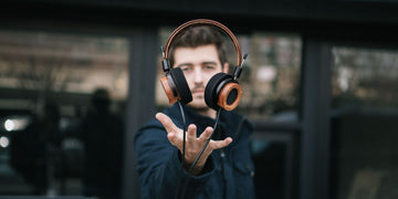 GRADO RS2e editorial