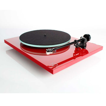 Rega Planar 2 MKII rojo diseño