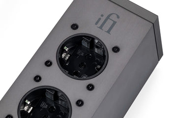 iFi PowerStation detalle tomas