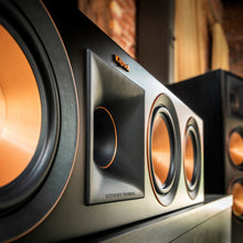 Cargar imagen en el visor de la galería, Klipsch RP-504C editorial 1
