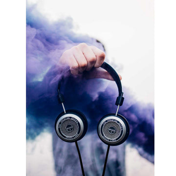 GRADO SR325x editorial