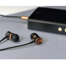 Load image into Gallery viewer, Meze Audio Classics 12 V2 editorial
